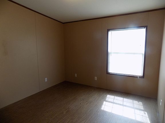 4th image of 122 Mallard Dr