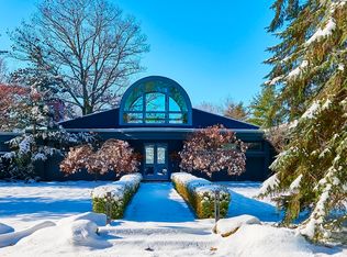 1333 Norfolk Rd, Southfield, MA 01259