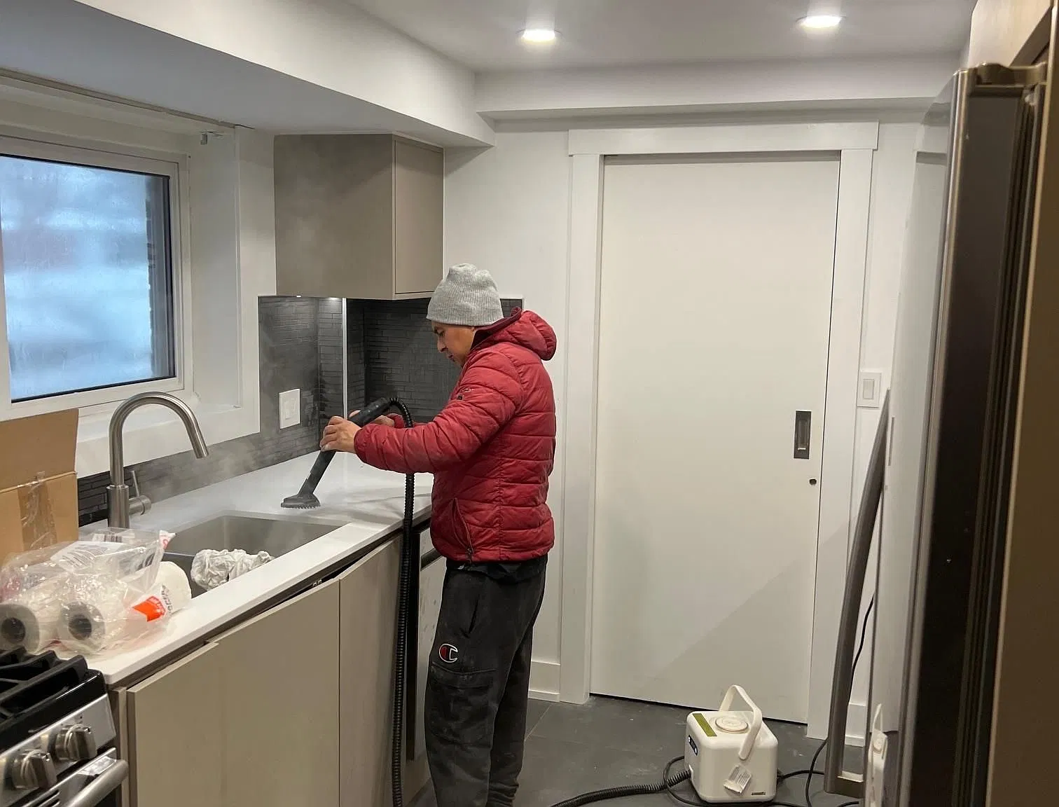 2 bed, $2,275 — Photo 4