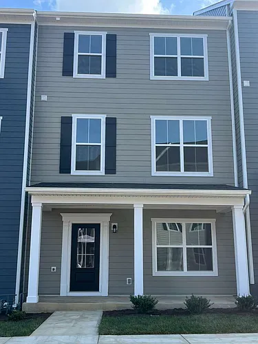 1071 Balsam Ln Photo 1
