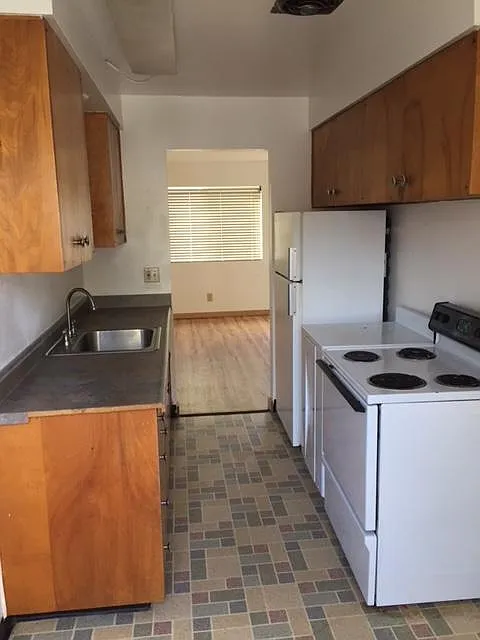 1 bed, 550 sqft, $1,395 — Photo 3