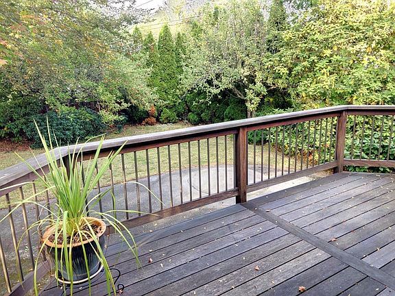 kitchen opens to deck