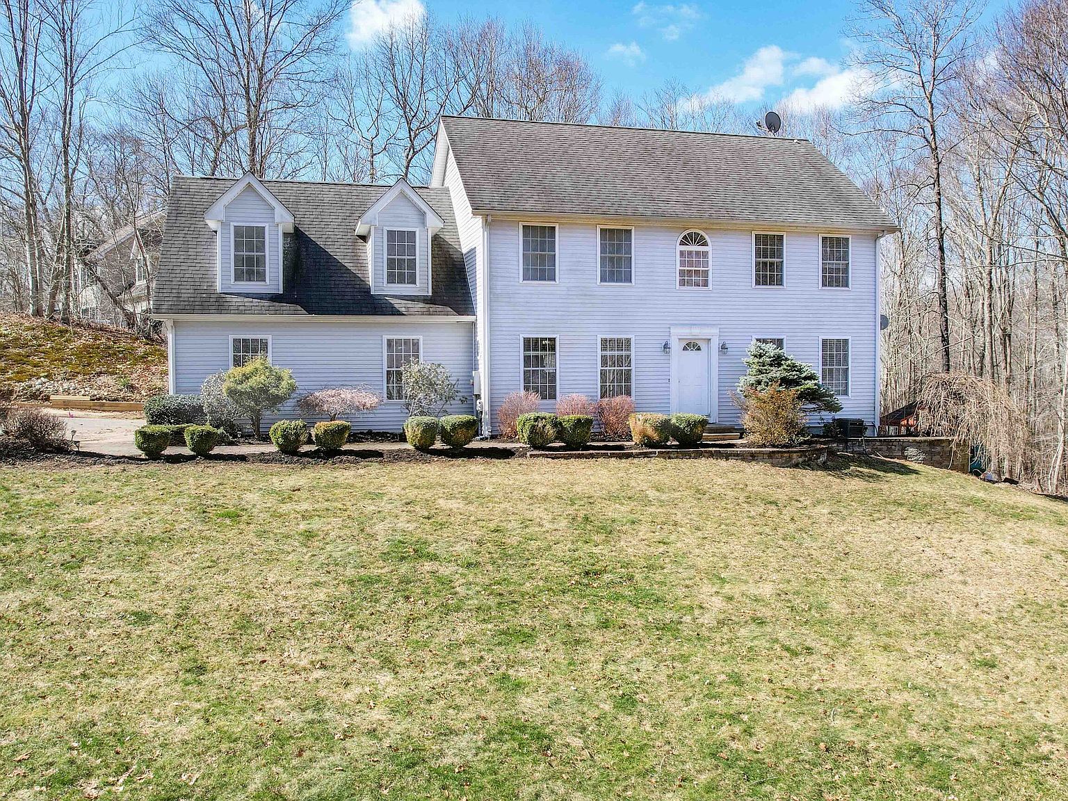 5 Rebecca Ln, Moodus, CT 06469 Zillow