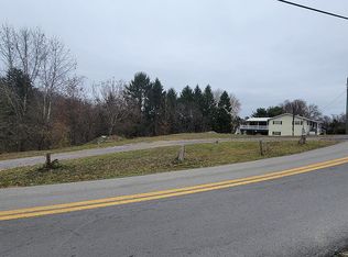 1326 Bakers Ridge Rd, Morgantown, WV 26505