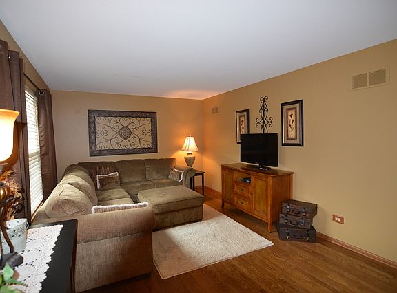 5th image of 2314 Candlewood Ct