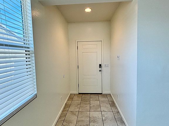 2nd image of 10231 W Southgate Ave