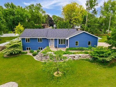 N1582 Merrimac Dr, Greenville, WI, 54942