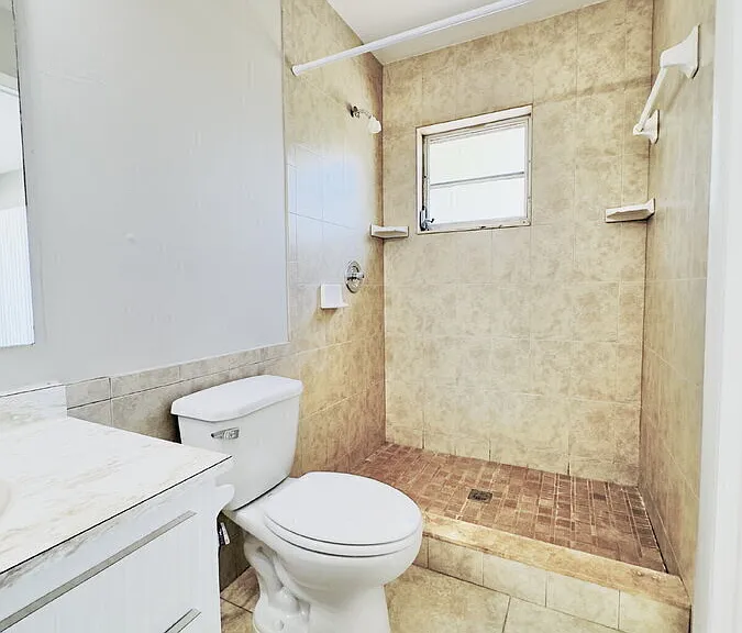 3619 SE 9th Pl #3 — Photo 16
