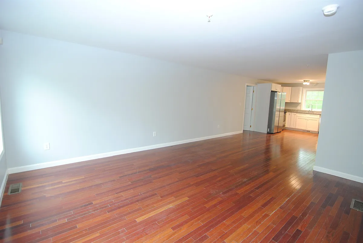 Building Photo - 75 Overlook Cir