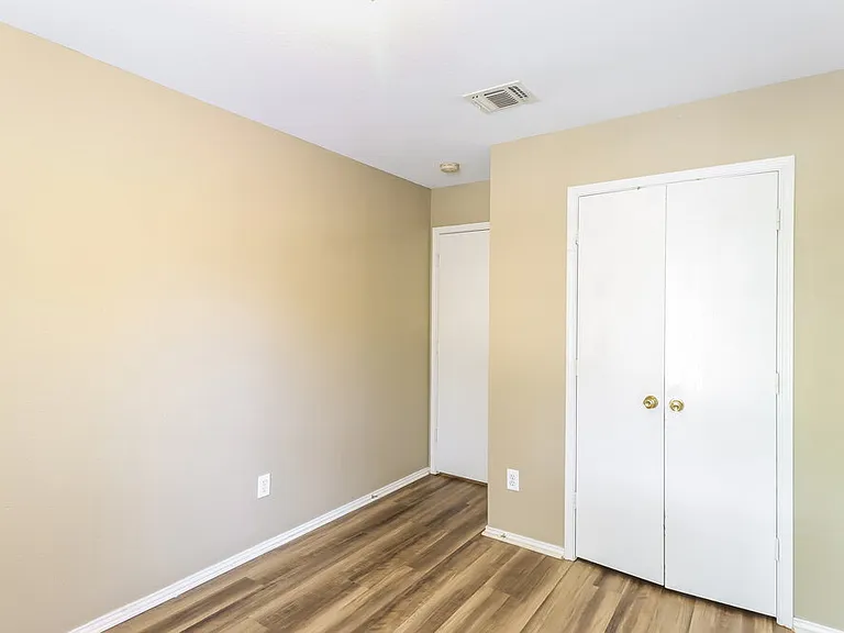 1456 Pine Ln — Photo 14
