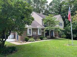 3821 Idlebrook Ln, Burlington, KY 41005