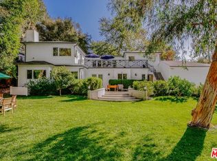 4107 Troost Ave, Studio City, CA 91604