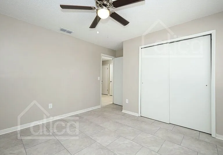 4006 Luan Dr — Photo 28