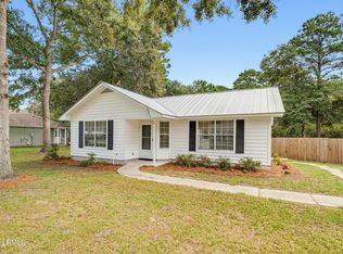 14 Robin Way, Beaufort, SC 29907