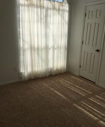 4th image of 235 Camelot Dr