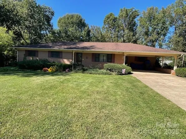 320 Neita Dr, Salisbury, NC 28147