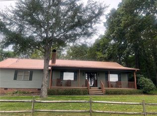 746 Cascade Trl, Fancy Gap, VA 24328