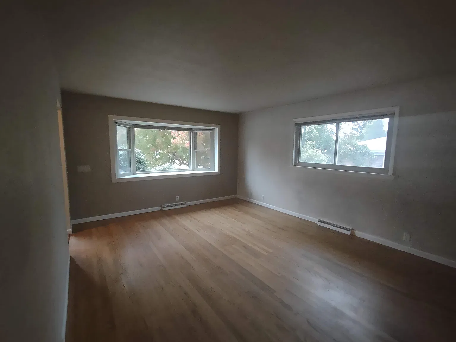 4 bed, 2592 sqft, $2,950 — Photo 4