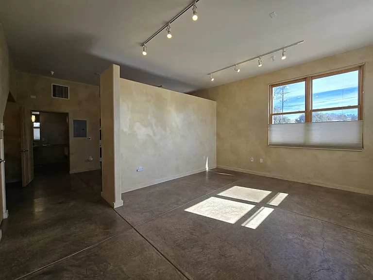 1012 Marquez Pl #307A — Photo 3