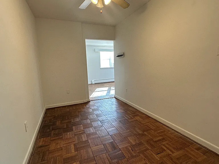 704 Chaney Dr #4 — Photo 9