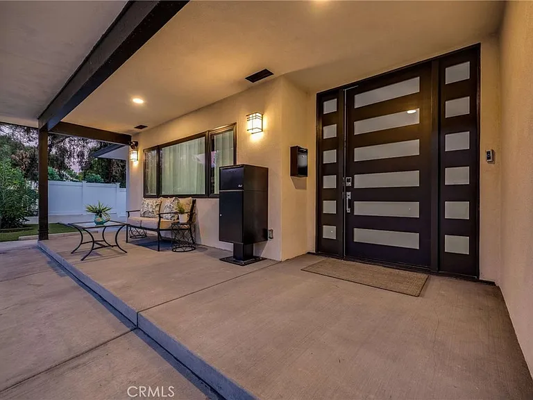 3890 Shadow Grove Rd — Photo 4