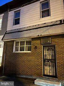 1724 Dickinson St, Philadelphia, PA, 19146