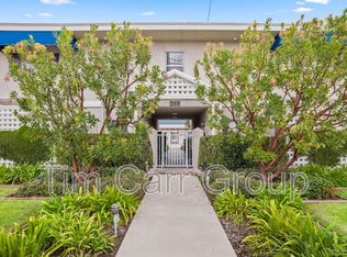 268 E 16th St #11, Costa Mesa, CA 92627
