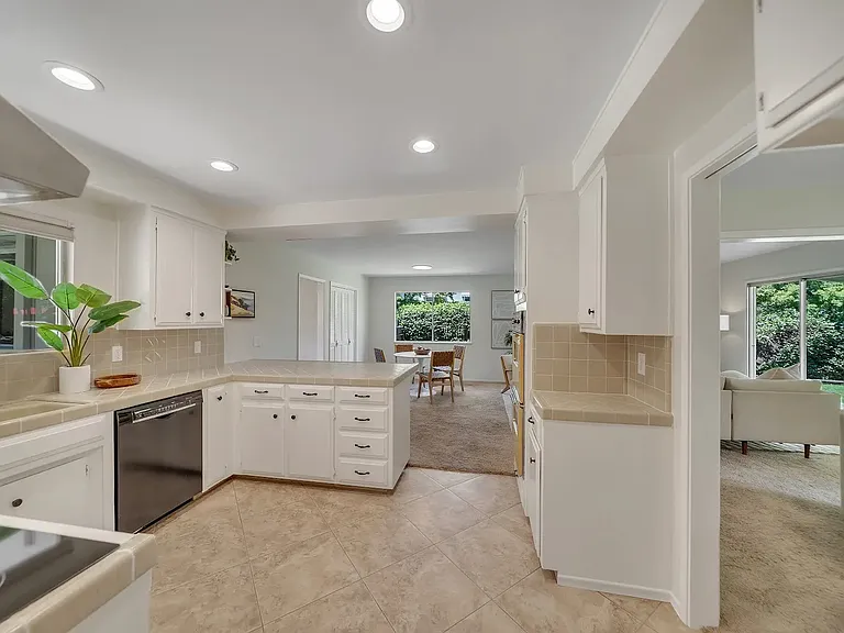 1600 Copenhagen Way — Photo 8