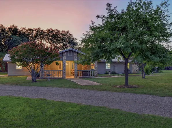 901 Timber Ridge Rd, Marble Falls, TX 78654