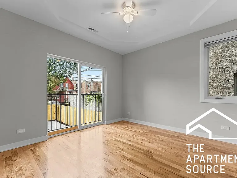 3029 W Washington Blvd #2 — Photo 5