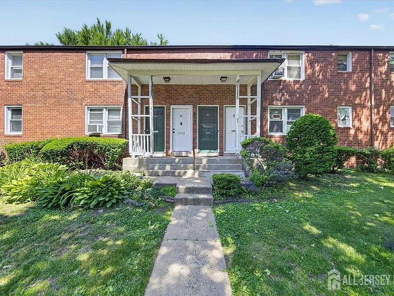 513 Brooklawn Ave #B1 — Photo 2