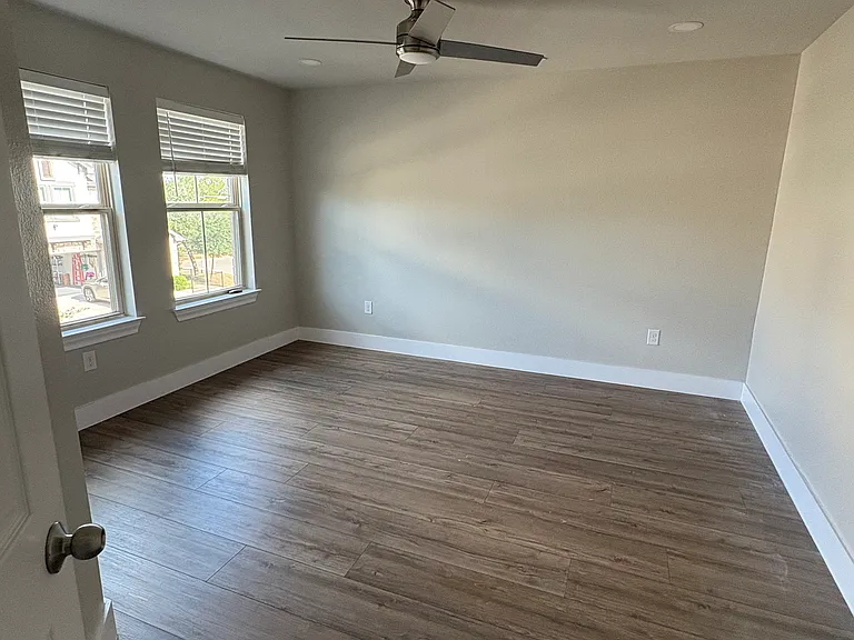 12914 Leatherback Ln — Photo 25