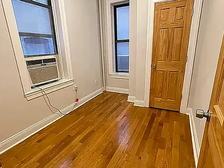 71 Thompson St #5D — Photo 3