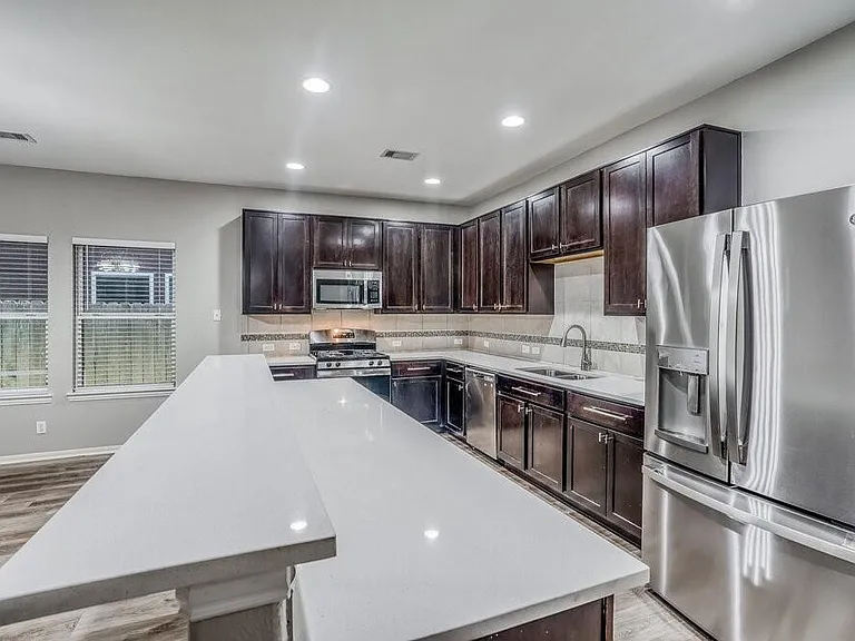 6006 Lovage Ave — Photo 7