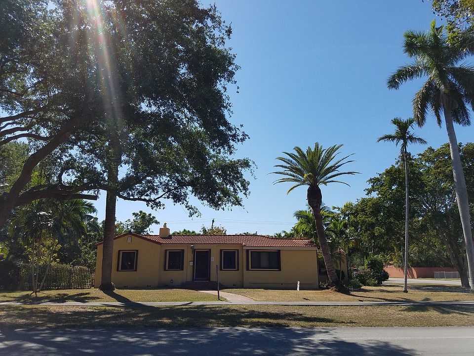 1st image of 500 South Dr