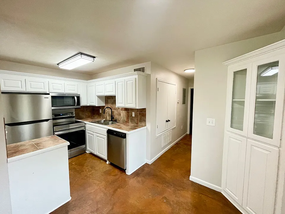 GS-Oak Village III