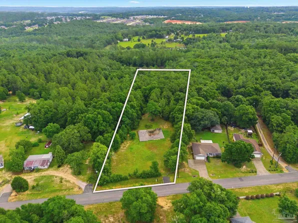 5985 Staff Rd, Crestview, FL 32536