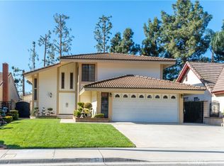 33 Edgebrook Dr, Pomona, CA 91766