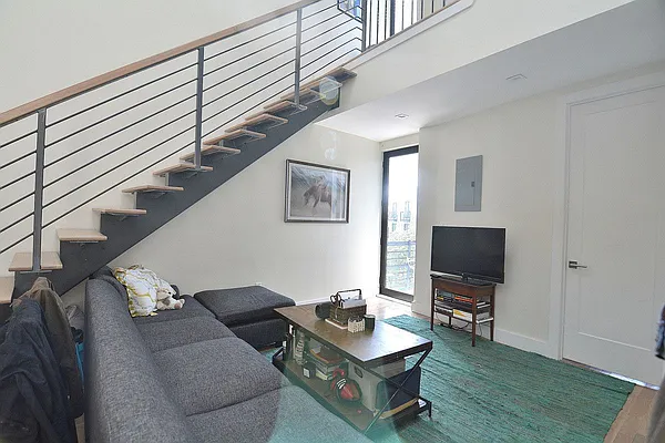 Rented by Hagstrom Management Inc | media 3