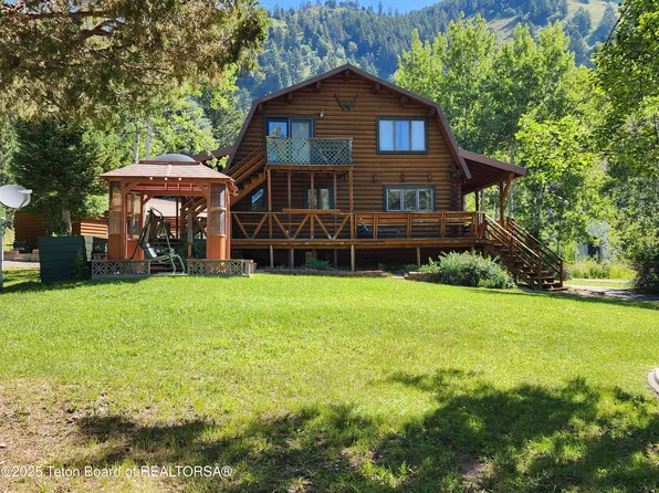 227 Hillside Way, Star Valley Ranch, WY 83127
