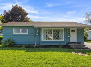 238 Marwood Rd, Rochester, NY 14612