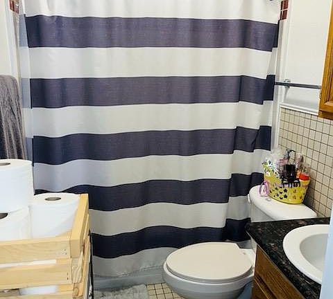 5th image of 550 Aiken St #552