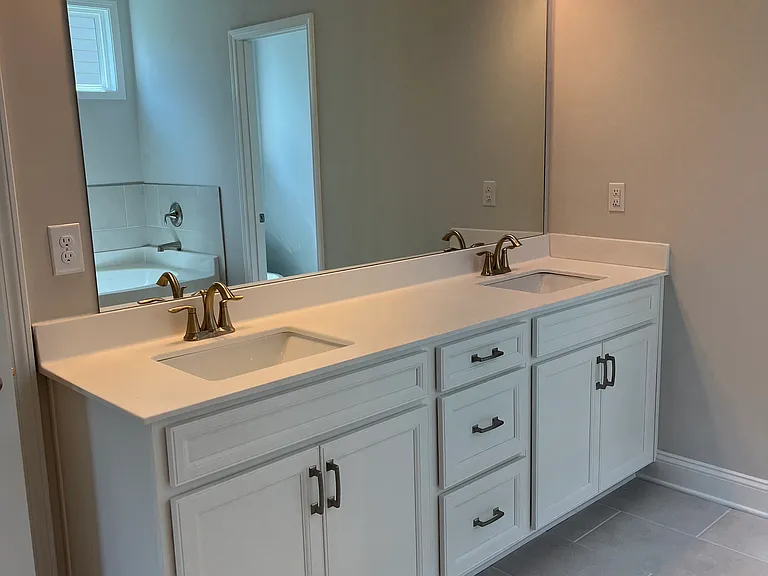 414 Kinross Ln — Photo 39