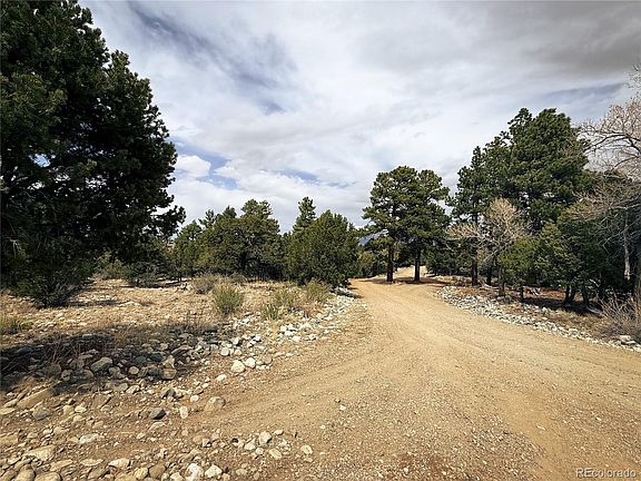 5th image of 76 Mill Run Road