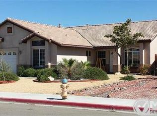 15955 Oak Ct, Victorville, CA 92395