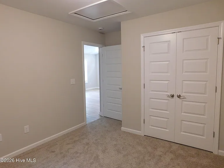 710 N B St — Photo 33