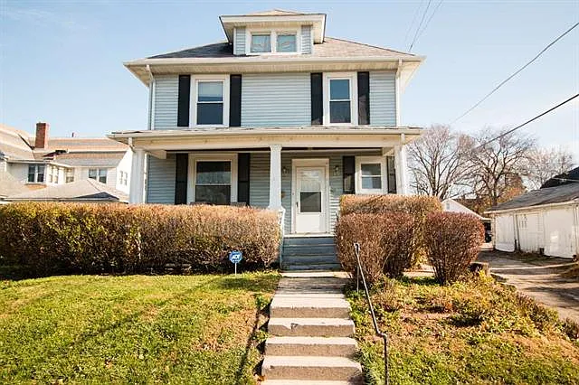 1417 Iowa St photo 1