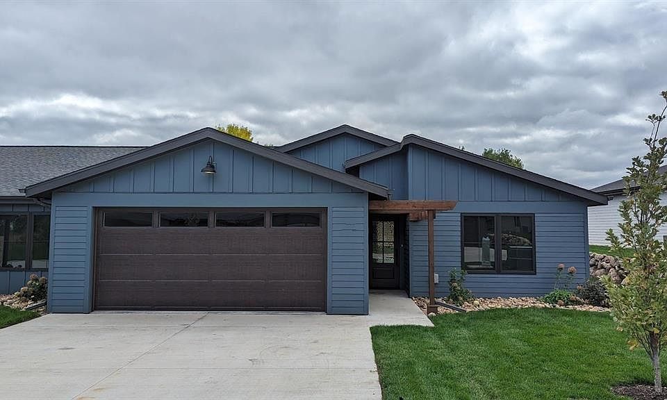 1st image of 3917 Dorothys Ln