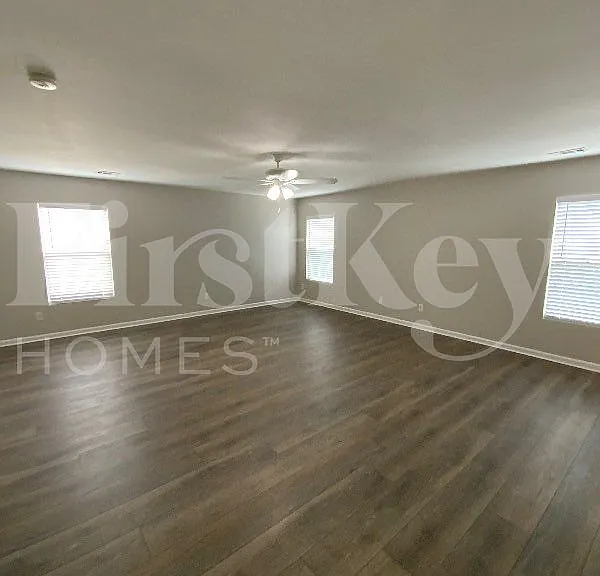 167 Parkmont Ln — Photo 7