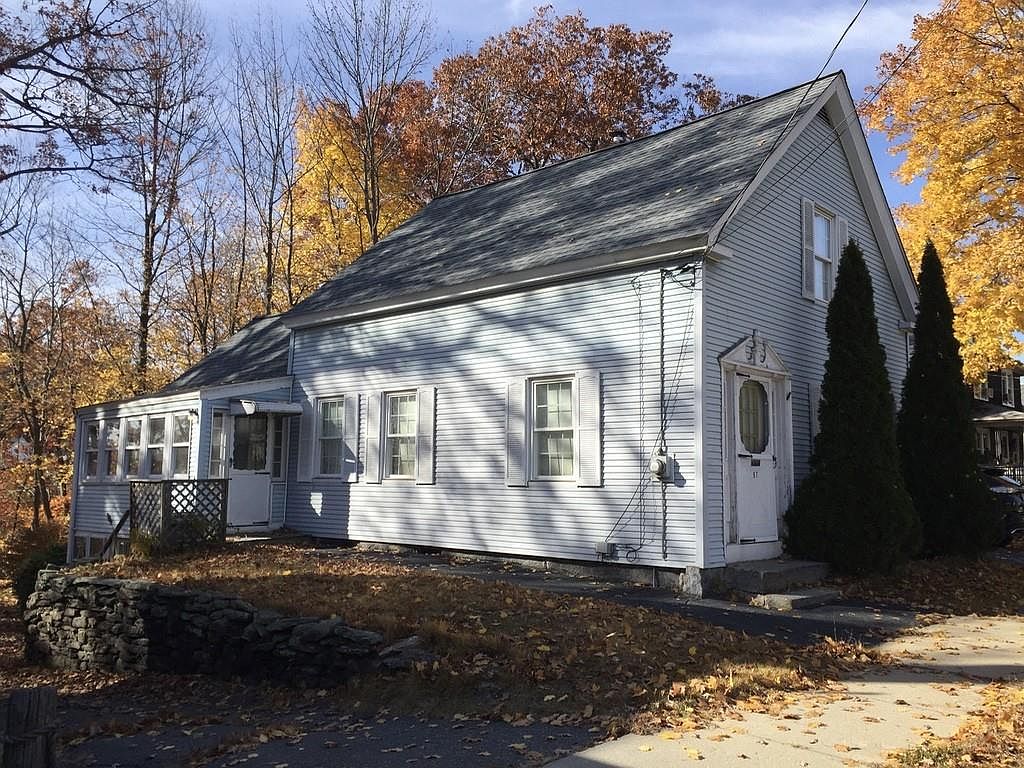 97 Ashburnham St, Fitchburg, MA 01420 Zillow